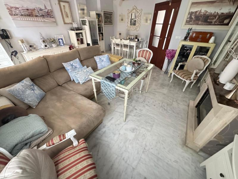 Foto b6c8ac31-dc42-415a-8c4e-036d98a1e534. Casa adosada casa en Olivar de Quintos en Olivar de Quintos Montequinto