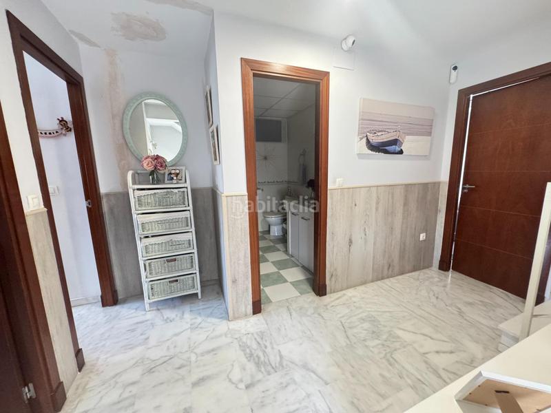 Foto df599427-ff44-4e20-a875-b782ebbed46b. Casa adosada casa en Olivar de Quintos en Olivar de Quintos Montequinto