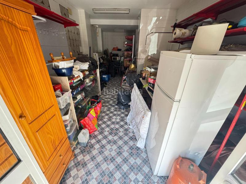 Foto 033382f5-4202-48ad-8356-f16cf944b52f. Local comercial estupendo local comercial en av. de españa en Dos Hermanas