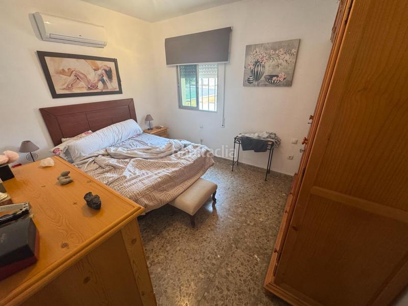 Foto 0397b342-551d-49f8-9491-b7598038b15e. Xalet amb calefacció aparcament piscina a Oromana Alcalá de Guadaira