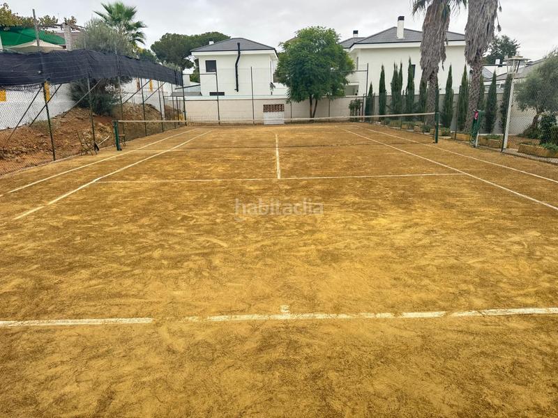 Foto 3033e1d0-3371-4784-8b66-6756f04b8496. Xalet amb calefacció aparcament piscina a Oromana Alcalá de Guadaira