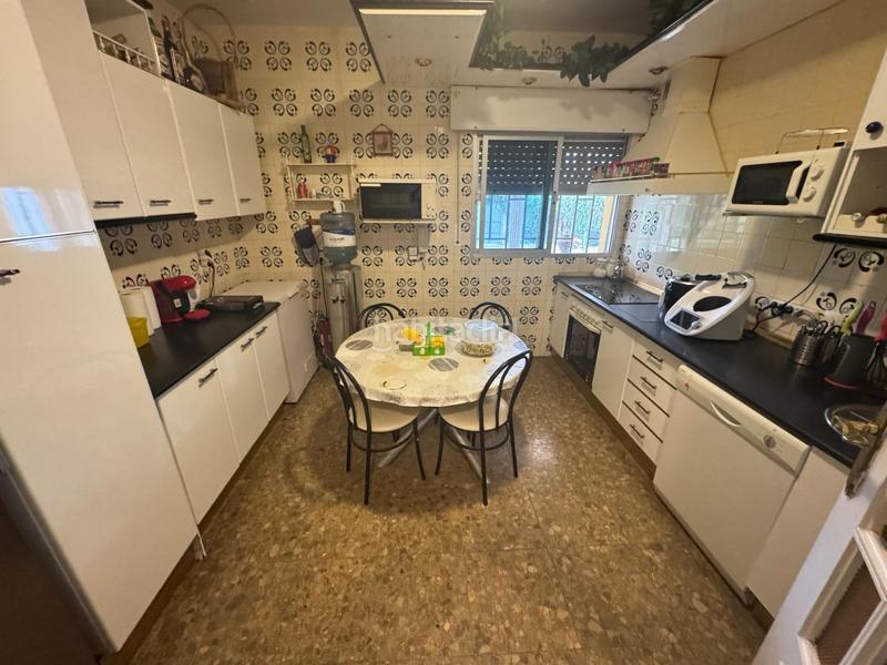 Foto 6ca9b6dc-71e1-4fbb-bdec-e7adbf2bc9f3. Xalet amb calefacció aparcament piscina a Oromana Alcalá de Guadaira