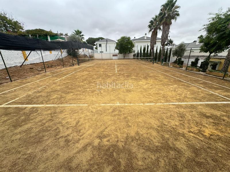 Foto ae0e601d-33a0-4139-ade0-d9fff39be5ee. Xalet amb calefacció aparcament piscina a Oromana Alcalá de Guadaira