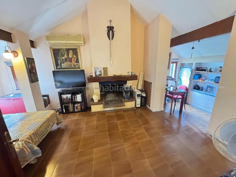 Foto 133f2196-e5f0-41d8-97b6-1792cae5cfd3. Xalet amb calefacció aparcament piscina a Oromana Alcalá de Guadaira