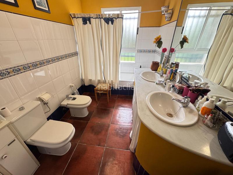 Foto 59ff52b6-36e0-4560-b20b-f2f40bf90b4d. Xalet amb calefacció aparcament piscina a Oromana Alcalá de Guadaira