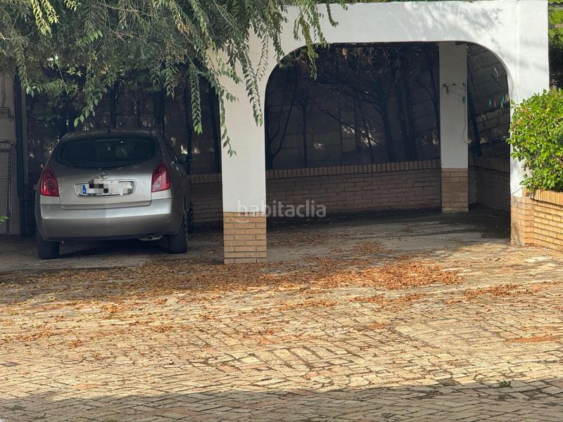 Foto 773a28a0-c700-41b8-9c74-83577472c6df. Xalet amb calefacció aparcament piscina a Oromana Alcalá de Guadaira