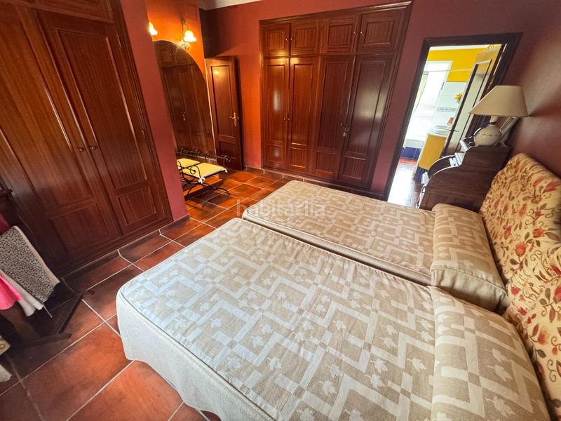 Foto d6691574-339d-4967-b705-fe4558b5693f. Xalet amb calefacció aparcament piscina a Oromana Alcalá de Guadaira