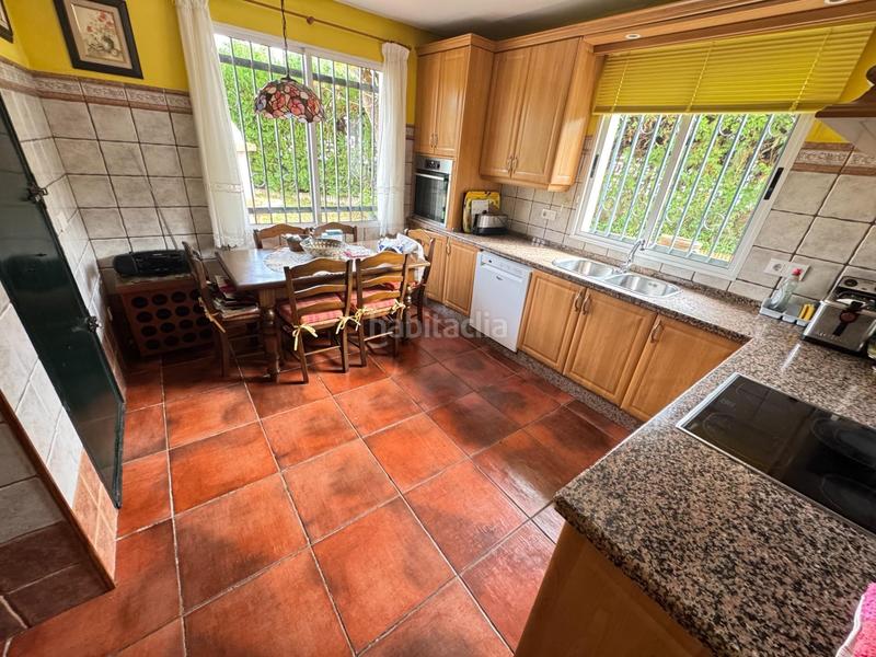 Foto ff01e682-744e-4dd7-aa80-273c654ff826. Xalet amb calefacció aparcament piscina a Oromana Alcalá de Guadaira