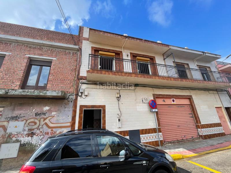 Foto 82a72ae1-32f8-4b5c-8eea-7439ce33a945. House in calle de las bordadoras 26 in Centro - Doña Mercedes Dos Hermanas