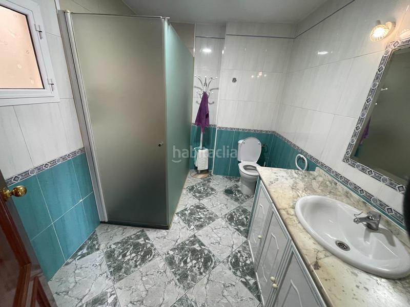 Foto c4126b20-8167-4d6a-a321-1997eeab0a34. House in calle de las bordadoras 26 in Centro - Doña Mercedes Dos Hermanas