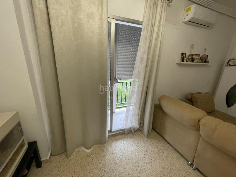 Foto 3b0fc7e1-c471-4515-a233-85788b6b7c72. Piso estupendo piso este en colores - entreparques Sevilla