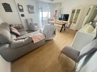 Pis  Calle de la batalla de san quintín. Magnífico piso en av. los pirralos