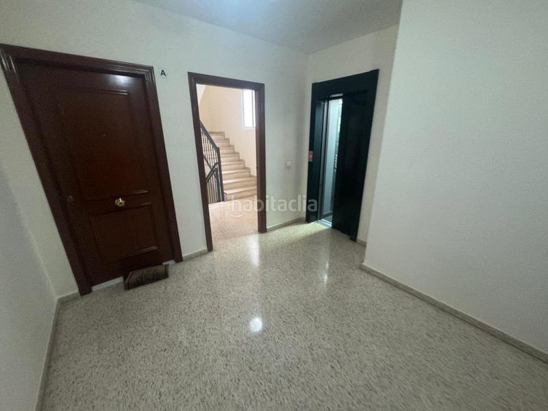 Foto fd6f99eb-ea68-4a78-b7b2-da9a8381ee9b. Pis amb calefacció a Centro - Doña Mercedes Dos Hermanas