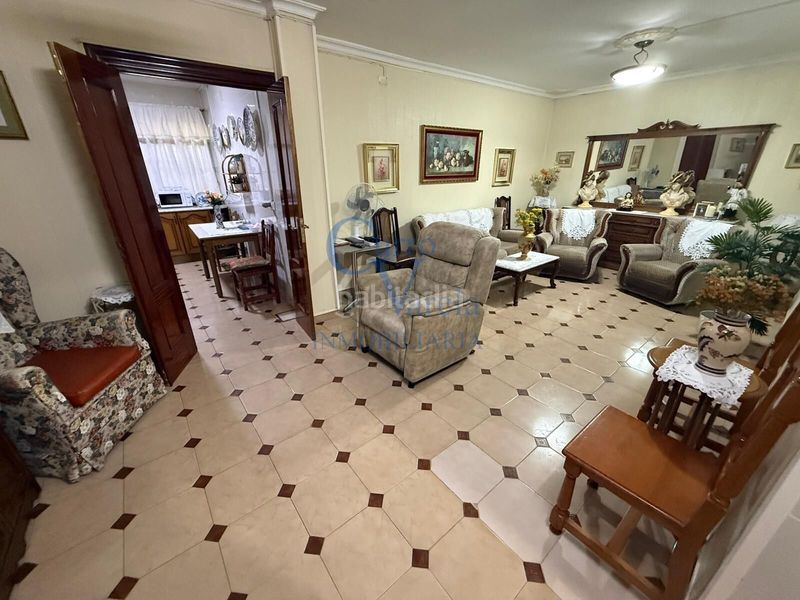 Foto 3460afbe-463a-4e50-abaf-a600275c9c1f. Casa a Centro - Doña Mercedes Dos Hermanas