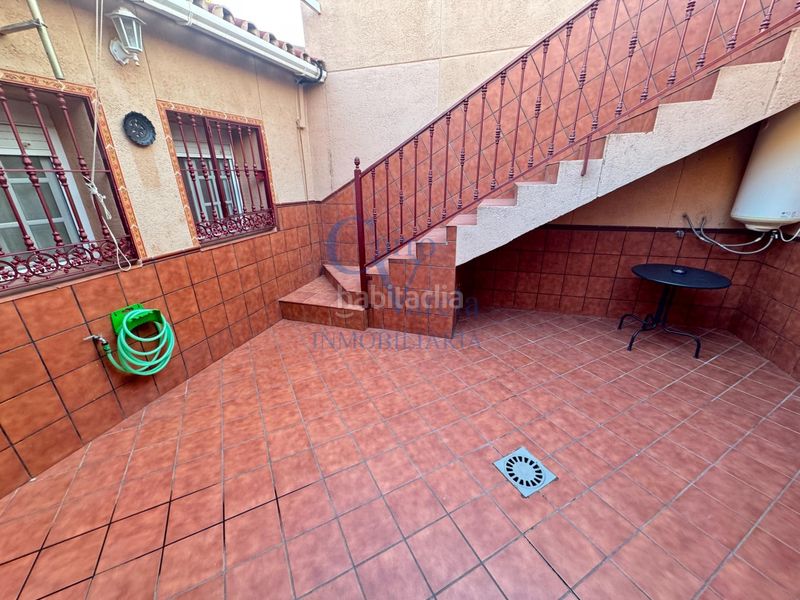 Foto a476d4df-12c8-4f77-bcb4-270ca435a2bd. Casa a Centro - Doña Mercedes Dos Hermanas