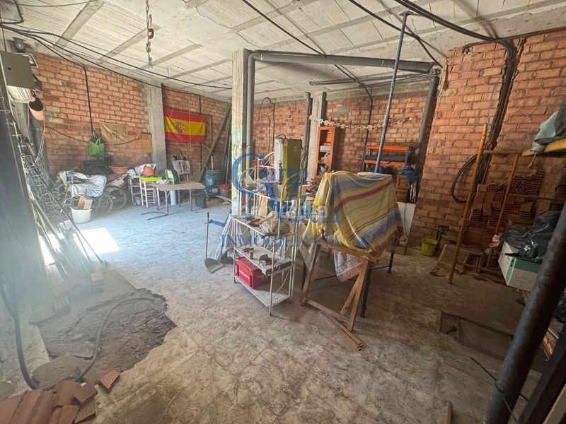 Foto 081f6939-57e3-4798-ad61-fe9adc2e9ba2. Casa amb calefacció aparcament a Centro - Doña Mercedes Dos Hermanas