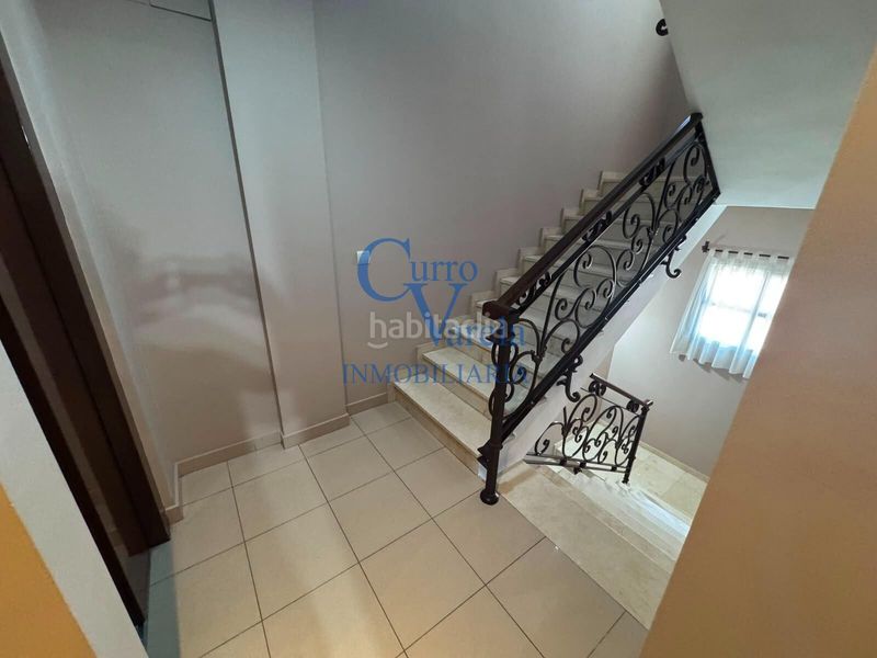Foto 7b8326e4-3375-4187-9a26-bd7ed620ea77. Casa amb calefacció aparcament a Centro - Doña Mercedes Dos Hermanas