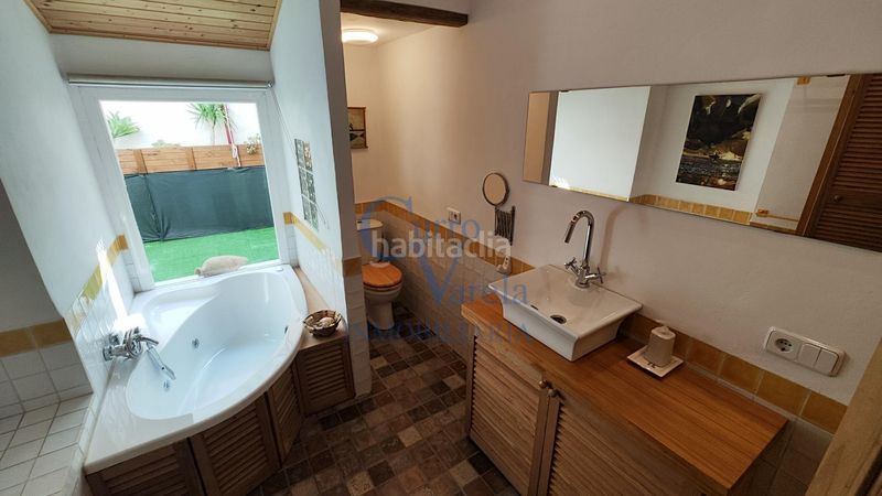 Foto 50a651b6-7b00-4845-8bfc-4551e6f4c212. Casa amb calefacció aparcament a Centro - Doña Mercedes Dos Hermanas
