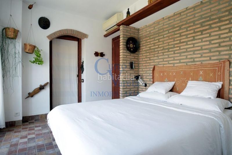 Foto aa84288c-0bd1-4acd-96cf-4e6c2a0a32a7. Casa amb calefacció aparcament a Centro - Doña Mercedes Dos Hermanas