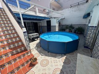Casa a Centro - Doña Mercedes. Espectacular casa en planta baja en bda. ibarburu