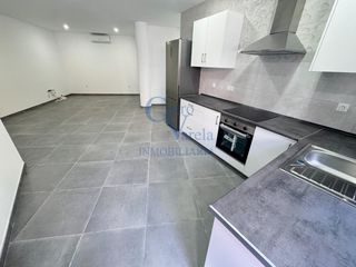 Flat in Centro - Doña Mercedes. Magnífica vivienda como inversión en planta baja en pleno centro