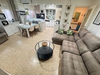 Flat  Calle del doctor fleming. Piso en venta en fleming