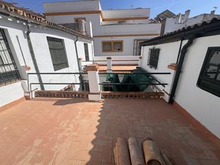 House  Calle calle santa maría magdalena. Casa en venta en pleno centro