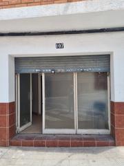 Lloguer Local Comercial a Creu de Barberà. Local en alquiler en la creu de barberà