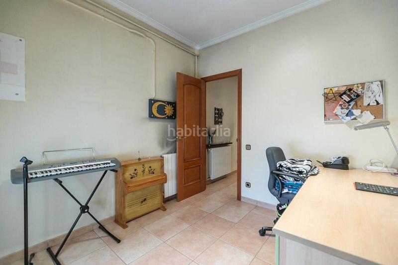 Foto c51ee29c-4bbd-4865-9ba4-fb34dd2dbe98. Casa amb calefacció a Creu Alta Sabadell