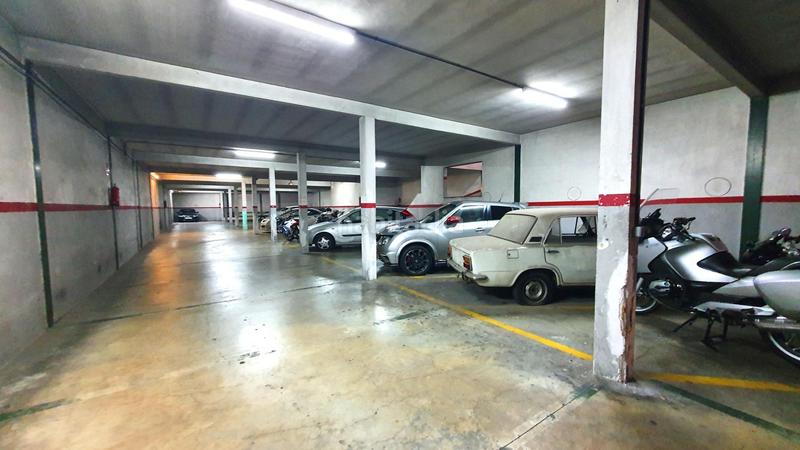 Foto 6a0abe96-bbd1-4b55-9a5a-5698d0b3f4af. Car parking in Gràcia Sabadell