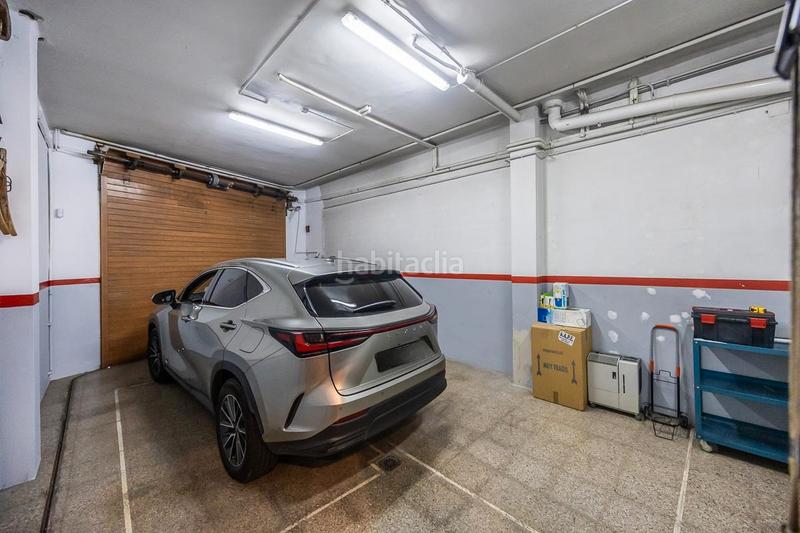 Foto 1bfd6ce4-a786-41b8-9b77-b559d2752685. Maison avec parking dans Centre Sabadell