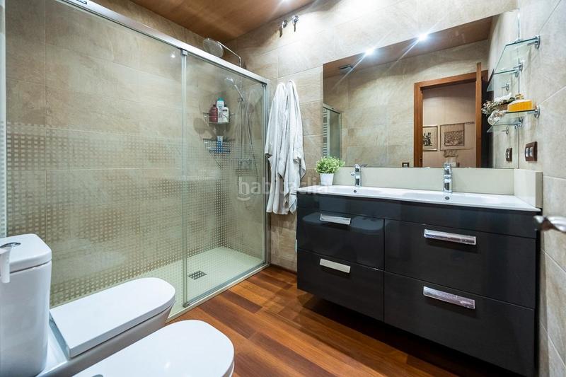 Foto 49b9c6dc-c5cb-47a7-b4d6-8f2faf0f5848. Maison avec parking dans Centre Sabadell