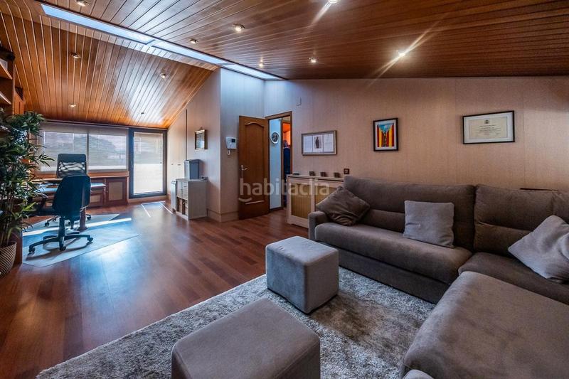 Foto ccbadc4d-c9b5-46e7-a875-3519bd2256f8. Maison avec parking dans Centre Sabadell