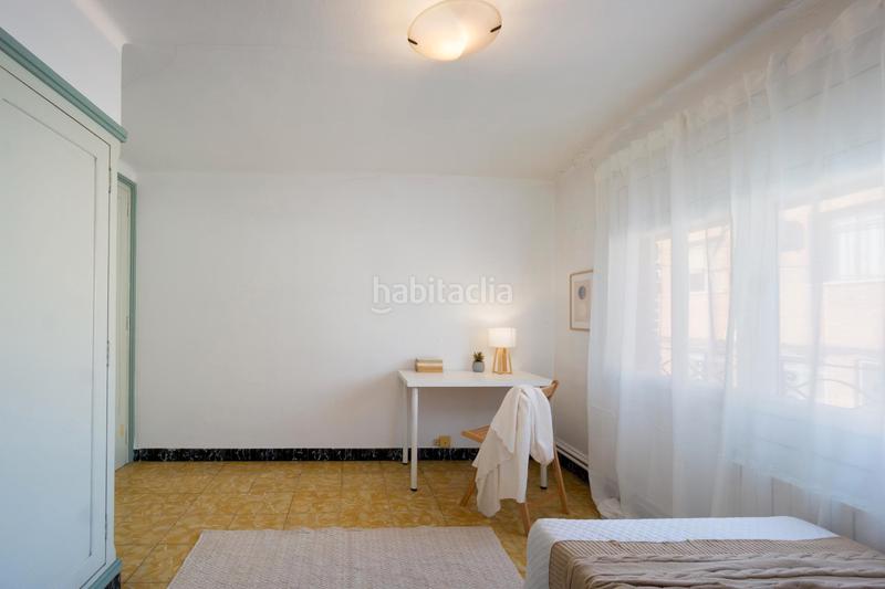 Foto 01bf13b6-fe3d-43df-9d81-5c6484a81b34. Haus mit heizung parking in Hostafrancs Sabadell