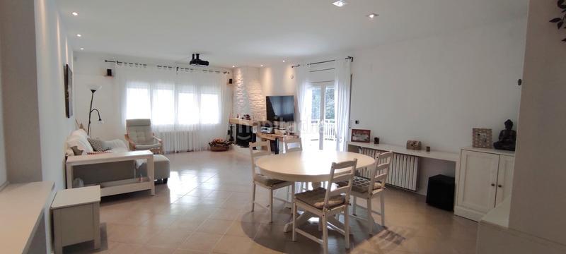 Foto 7eee370c-40e0-43b3-b00e-bb914e6bd806. Chalet torre con piscina en can font, en Can Font-Ca n'Avellaneda Castellar del Vallès