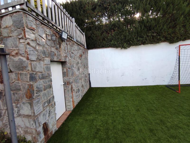 Foto e3c2a5e3-bc7d-44f8-9c38-31d1ece1afdf. Chalet torre con piscina en can font, en Can Font-Ca n'Avellaneda Castellar del Vallès