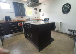 Pis a Espronceda. Piso de 2 habitaciones con ascensor en la creu de barberà
