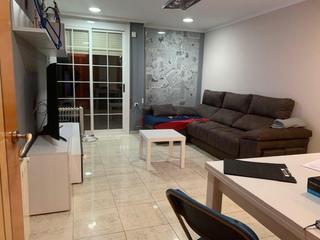 Pis a Can Rull. Piso de 4 habitaciones con terraza en can rull