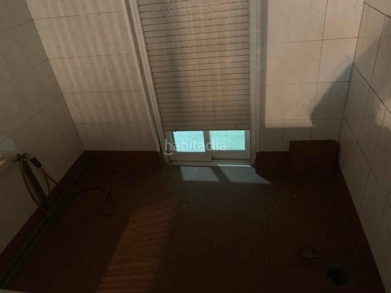 Foto 8bb3d1a0-d15b-4178-ae0e-0d36f2e2e8d4. Pis amb calefacció a Can Rull Sabadell