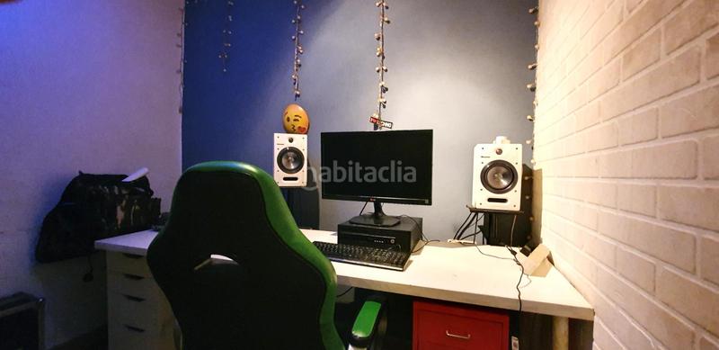 Foto 3294c302-abbd-4422-9f21-1346bf010f5d. Piso  de 2 habitaciones en la Creu de Barberà en Sabadell