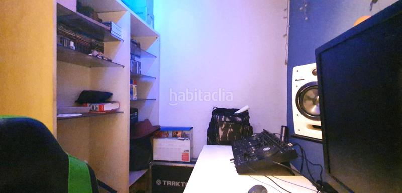 Foto f7afd9e7-f5f1-4f67-b772-4afe2a5bf8bf. Piso  de 2 habitaciones en la Creu de Barberà en Sabadell