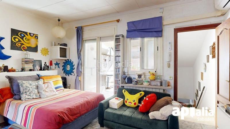 Foto 9ca0167d-7de1-40ba-ba61-4a5e9e2c5141. Reihenhaus mit heizung in Creu de Barberà Sabadell