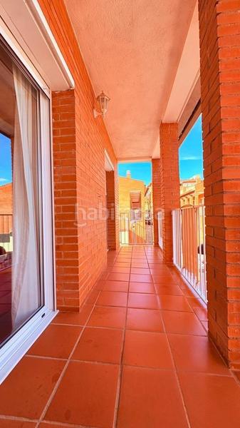 Foto 0f0386be-efa7-4e69-b2a3-1bc32bf635b9. Semi detached house with heating parking in Can Deu Sabadell
