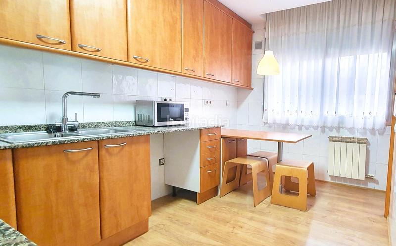 Foto 1642ccc5-7181-40a1-8664-4cca42c5a22a. Maison jumelée avec chauffage parking dans Eixample Sabadell