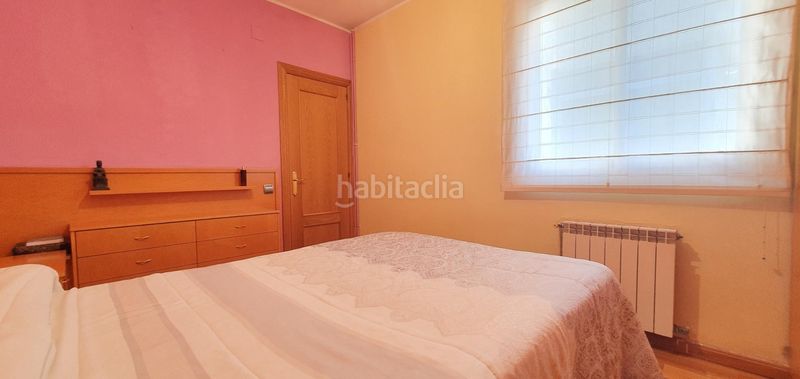 Foto 6599de46-ae24-40a3-ad69-5b2369dc75b2. Pis amb calefacció a Creu de Barberà Sabadell