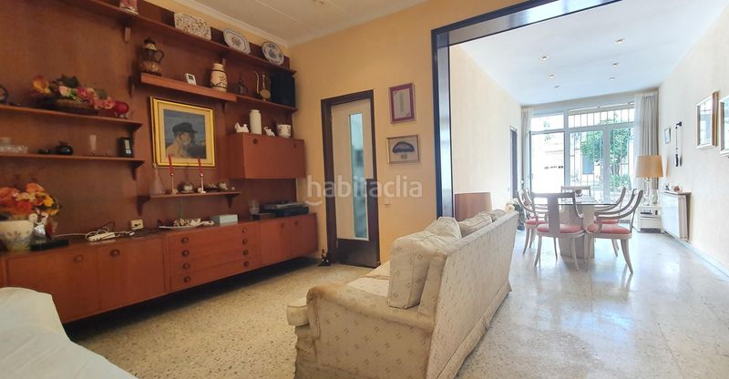 Foto aa1b12d8-6122-4723-afa4-a4091c39cce0. Casa in Eixample Sabadell