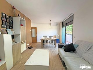 Rez-de-chaussée à Barri Antic. Fantástico piso en venta con parquing en parc europa. barberà de