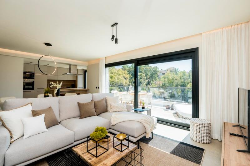 Foto 0d632dfb-1255-4f89-ba30-c33715befbcd. Attico con parcheggio piscina in Las Brisas Marbella