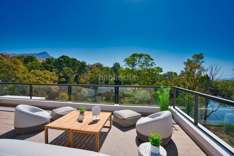 Foto c2ce4f31-a19b-43d2-9857-5c3034da7bb1. Attico con parcheggio piscina in Las Brisas Marbella