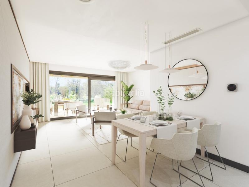Foto 3ff8c62b-8d86-4970-aacb-9e51d7d1e427. Dachwohnung mit parking pool in Las Brisas Marbella